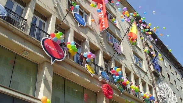 Говори ми, говори ми