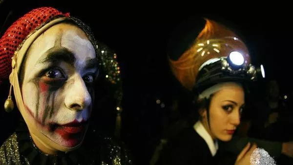 ...и нека бъде светлина