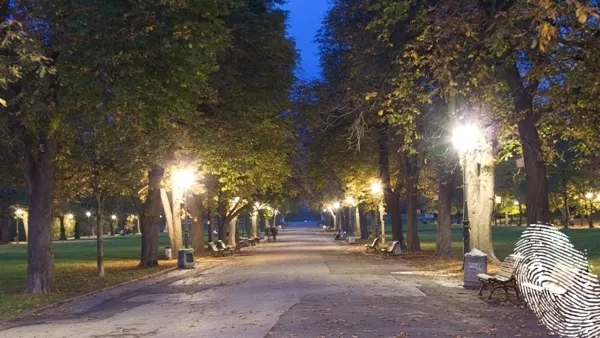 Голямото нощно бягане