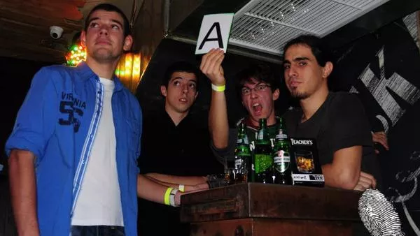 Отличниците отвръщат на удара