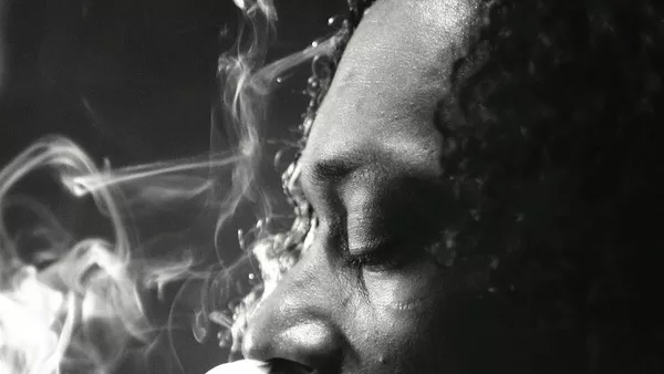 Той идва с мир