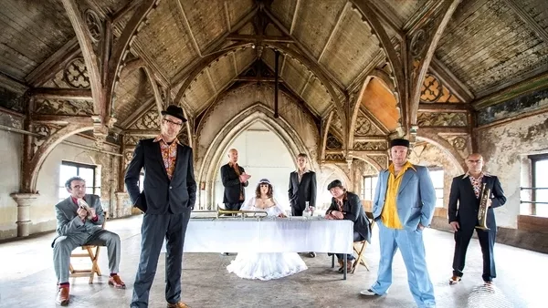 Шалом София