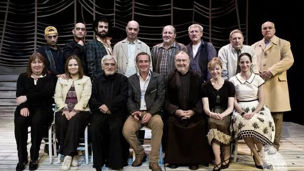 На театър през май с билети на половин цена