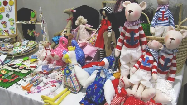 Есенен базар на изкуствата