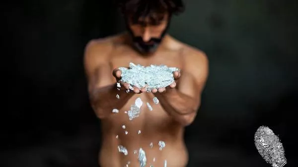 Танцуващият с дервиши  разказва