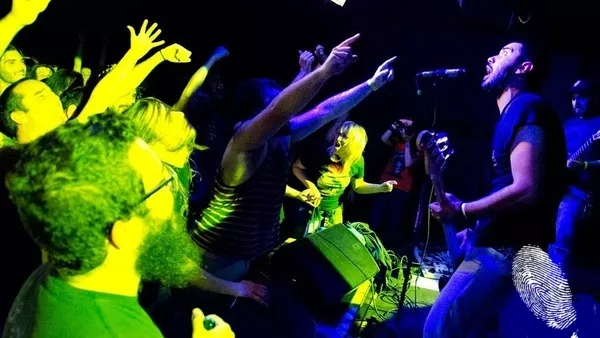 Виж нов клип от 1000mods