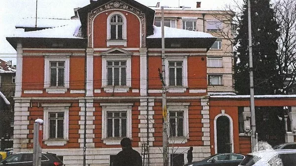 Да надстрояват ли стара сграда в София?