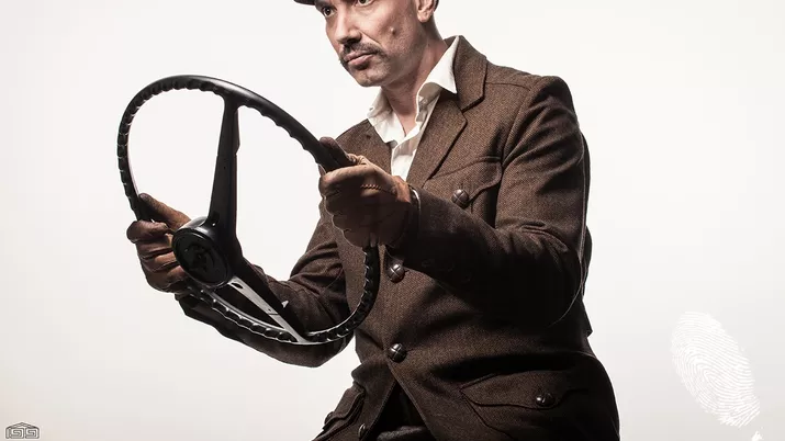 Чамкория стъпва на сцена