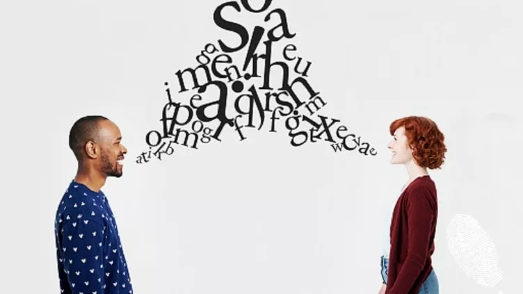 Абсурдните кратки комуникации