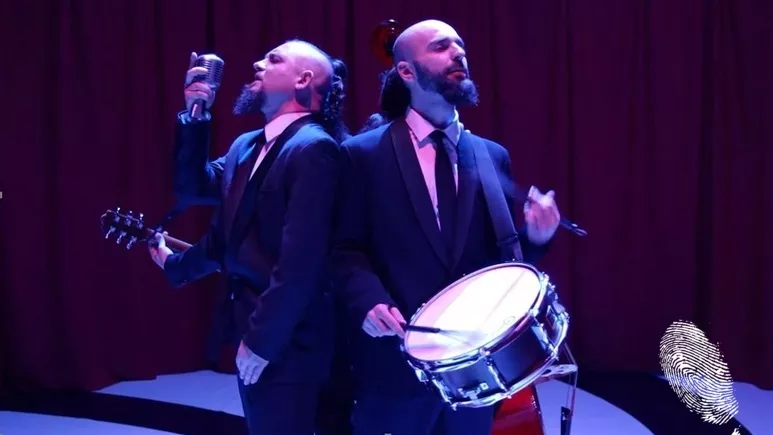 Odd Crew показват стил