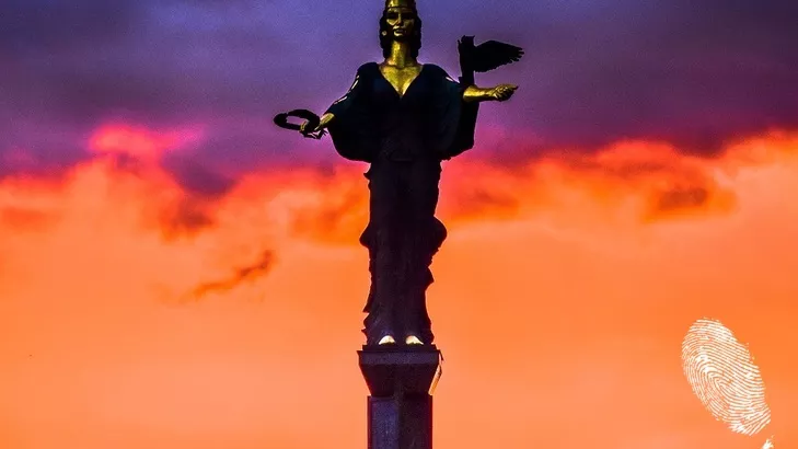 Честит рожден ден на Етюд-и-те на София!