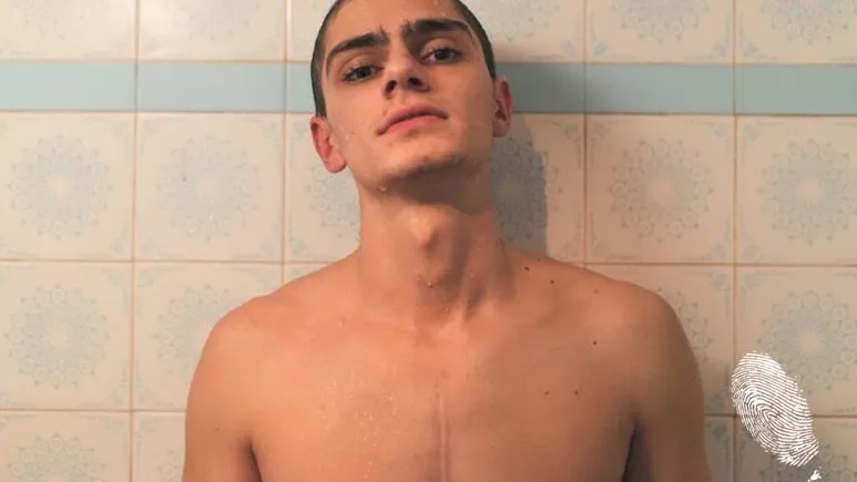 Ще пуснеш ли в дома си непознат?