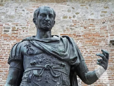 Уроци по лидерство от Юлий Цезар