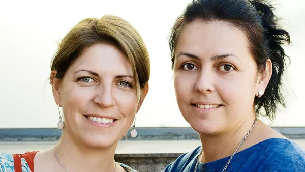 Мая Калчева и Теодора Бакърджиева