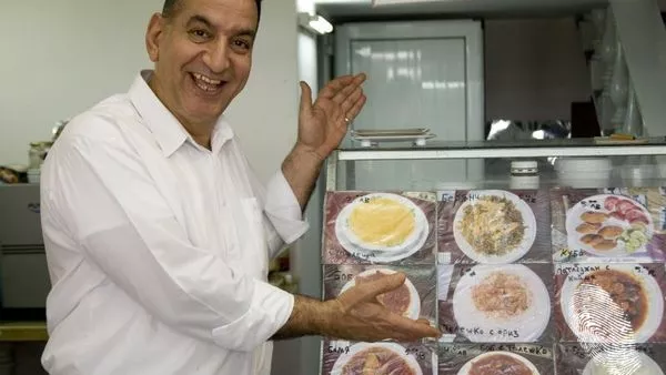 Аладин Шакер