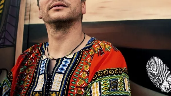 Анди Комптън