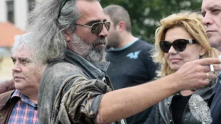 Андрей Слабаков в Страната на чудесата - (и малко димна завеса)