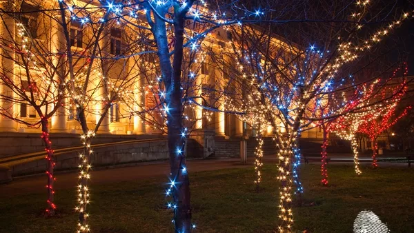 Полунощ в градината на доброто