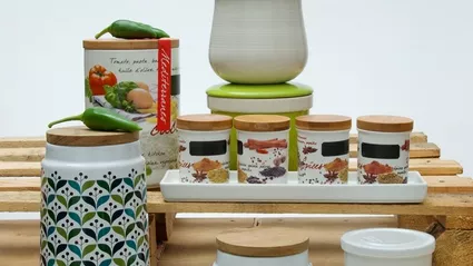 Затворено е