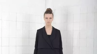 Бяло на черно