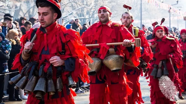 Сурва - традиция, с която се гордеем x Етюд-и-те на София