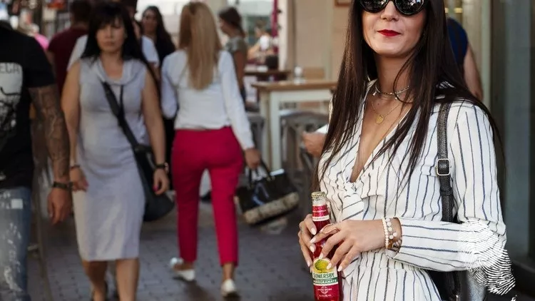 Случаен минувач: Somersby Edition