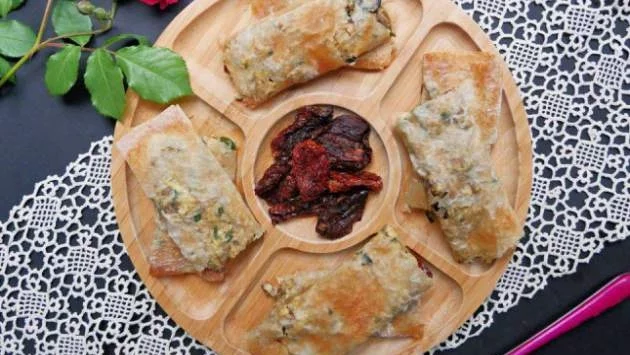 Пълнозърнеста баница с тофу и сушени домати