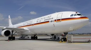 Искат екоданък за авиокомпаниите