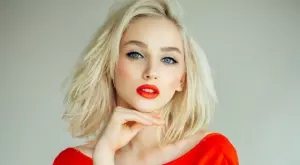 Виц за 25 юни 2023: Блондинка отива на конкурс по красота