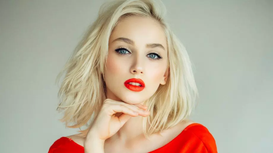 Виц за 25 юни 2023: Блондинка отива на конкурс по красота