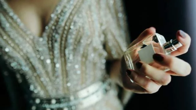 Вълшебството на ароматната феерия, наречена парфюм