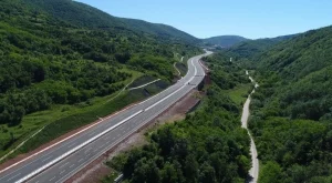 Сърбия влага 2.4 млрд. евро, за да свърже транспортни коридори X и XI