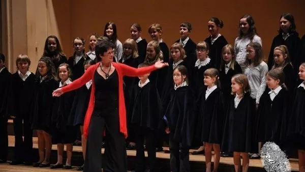 Пражки филхармоничен детски хор