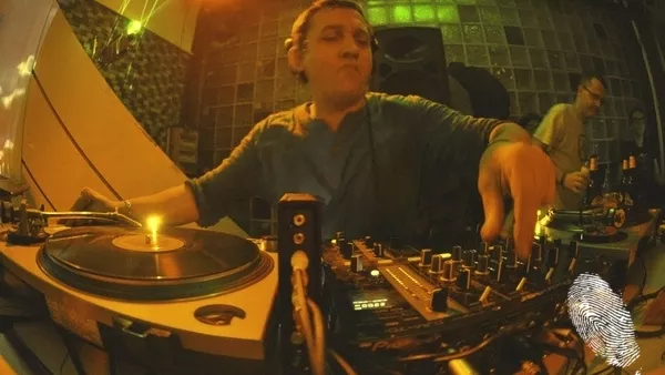 The WAZ Experience от Австрия