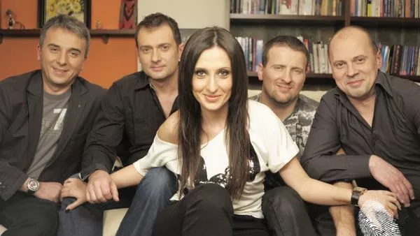 Мери Бойс Бенд с 20-и рожден ден