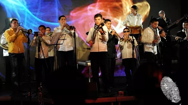 В изкуството сме заедно