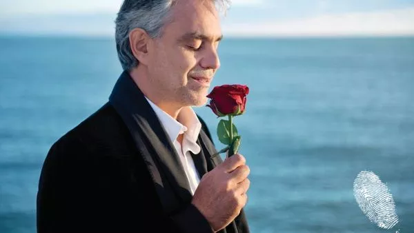 Андреа Бочели от Италия