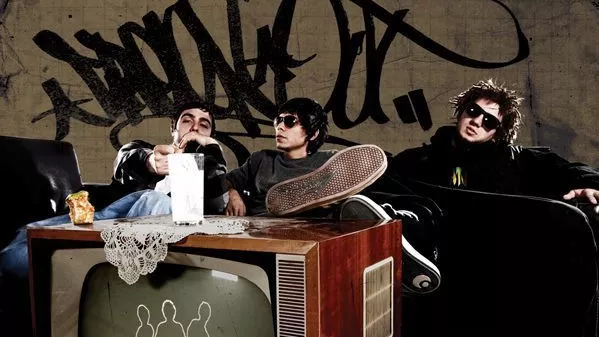 Green Out от Македония