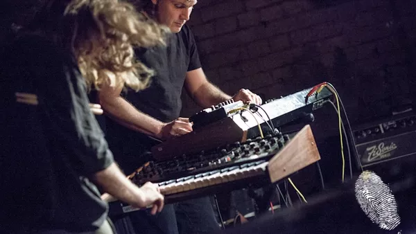 Nite Fields от Австралия