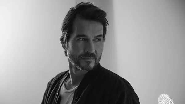 Takeover with Tiefschwarz