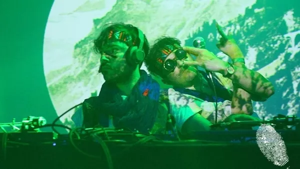 Slow Low w/ Slugabed / 1000 names As Egyptian Syrup / Cyberian