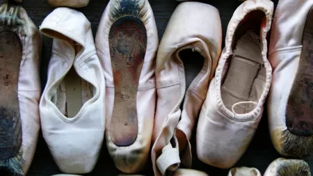 Шоуто продължава