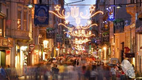 Истории от Бейоглу