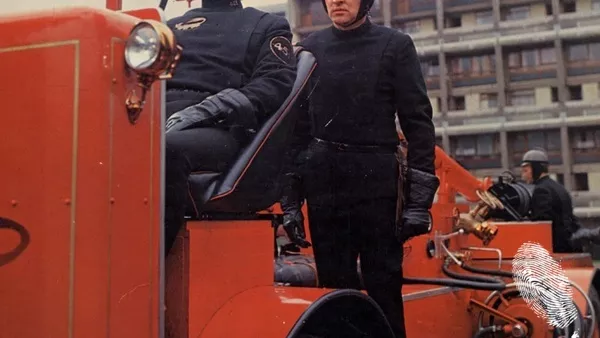 451 градуса по Фаренхайт