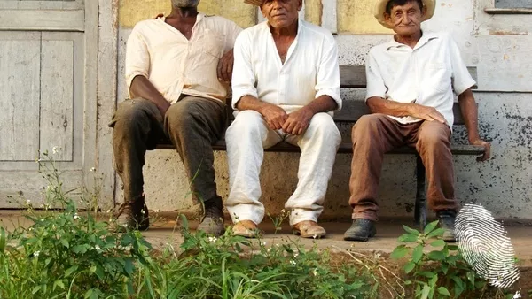 Историите са живи, когато се помнят