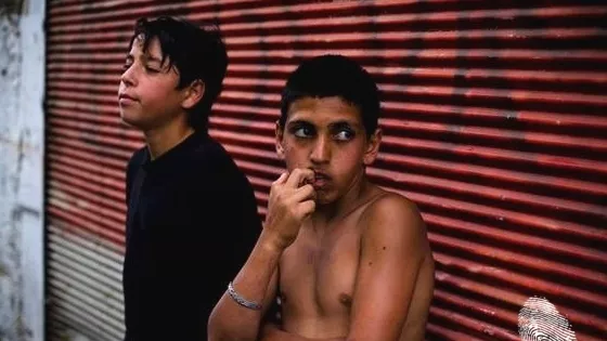 Бог отиде да сърфира с дявола