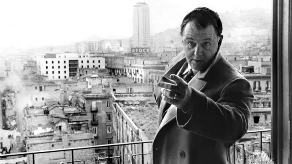 Ръце над града