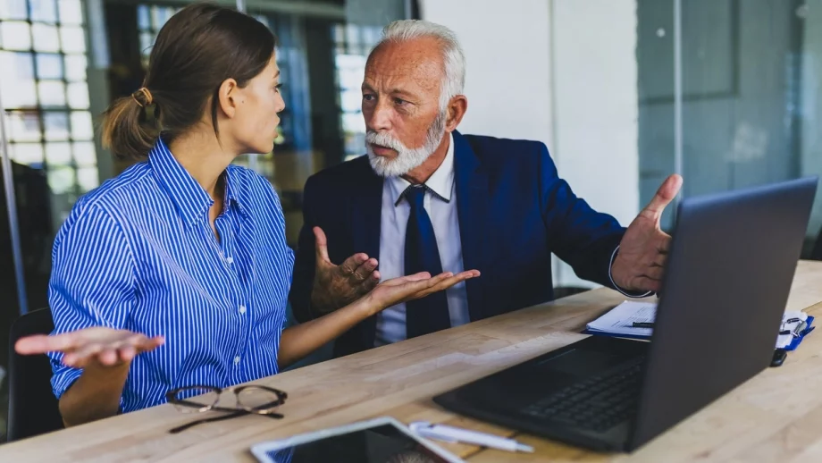 4 техники, които ще ви помогнат в комуникацията с "трудни" колеги