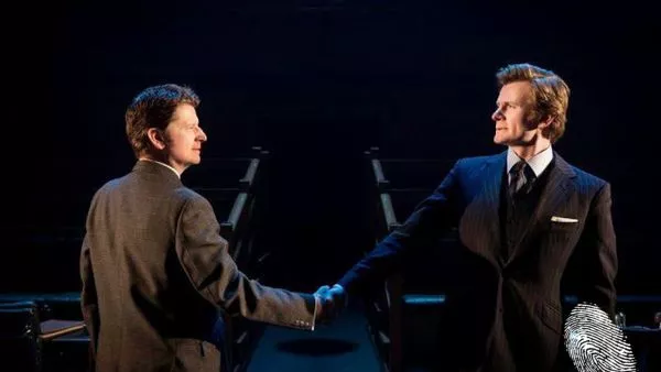 Парламентът