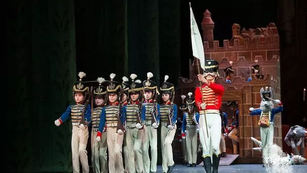 Лешникотрошачката